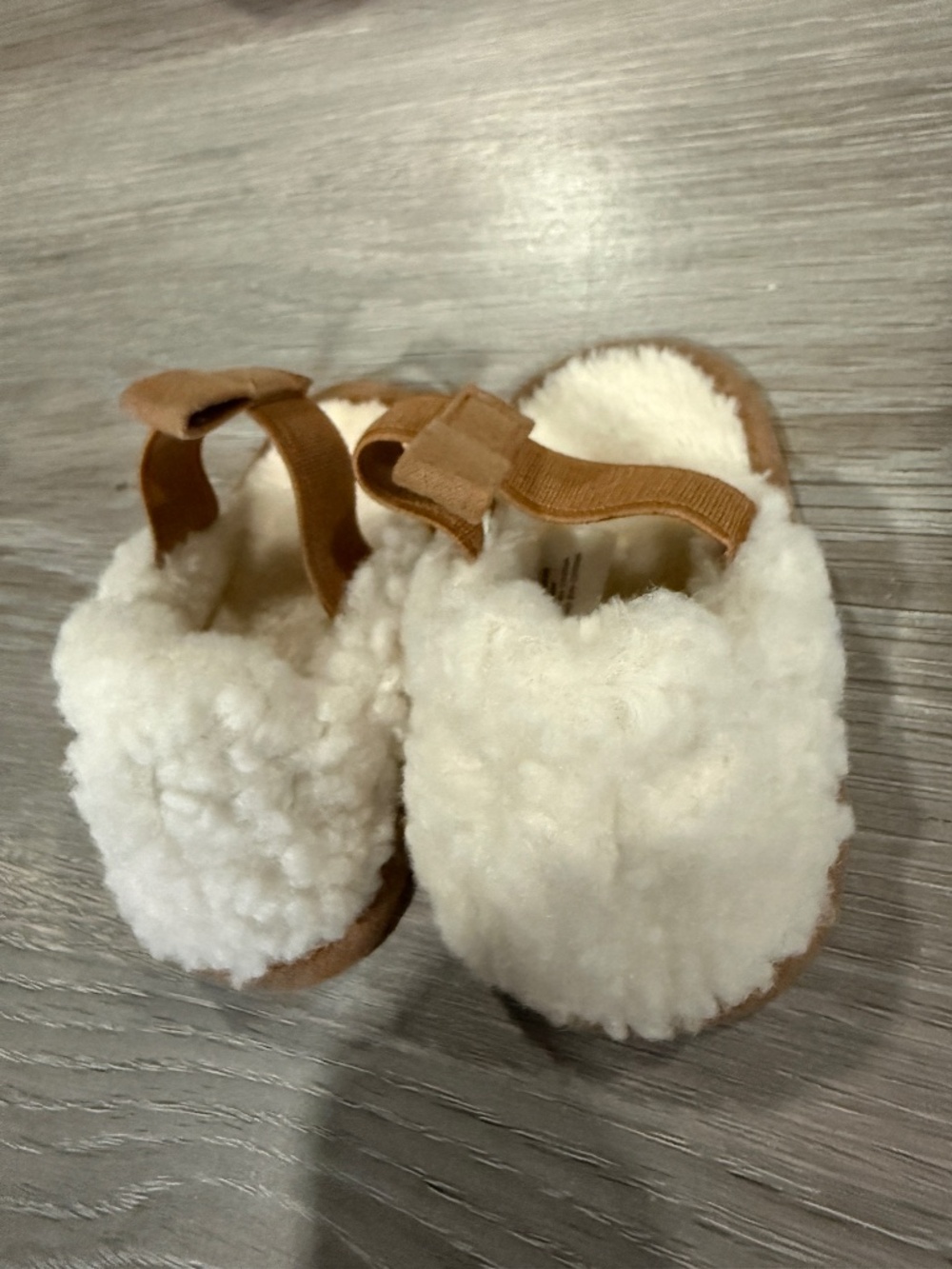 Fuzzy baby slippers